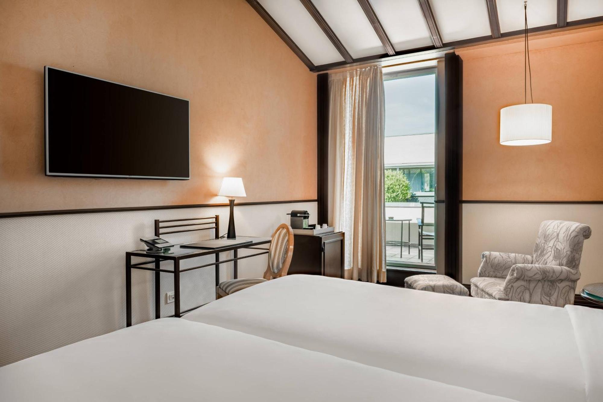 Ac Hotel Ciudad De Tudela By Marriott Экстерьер фото