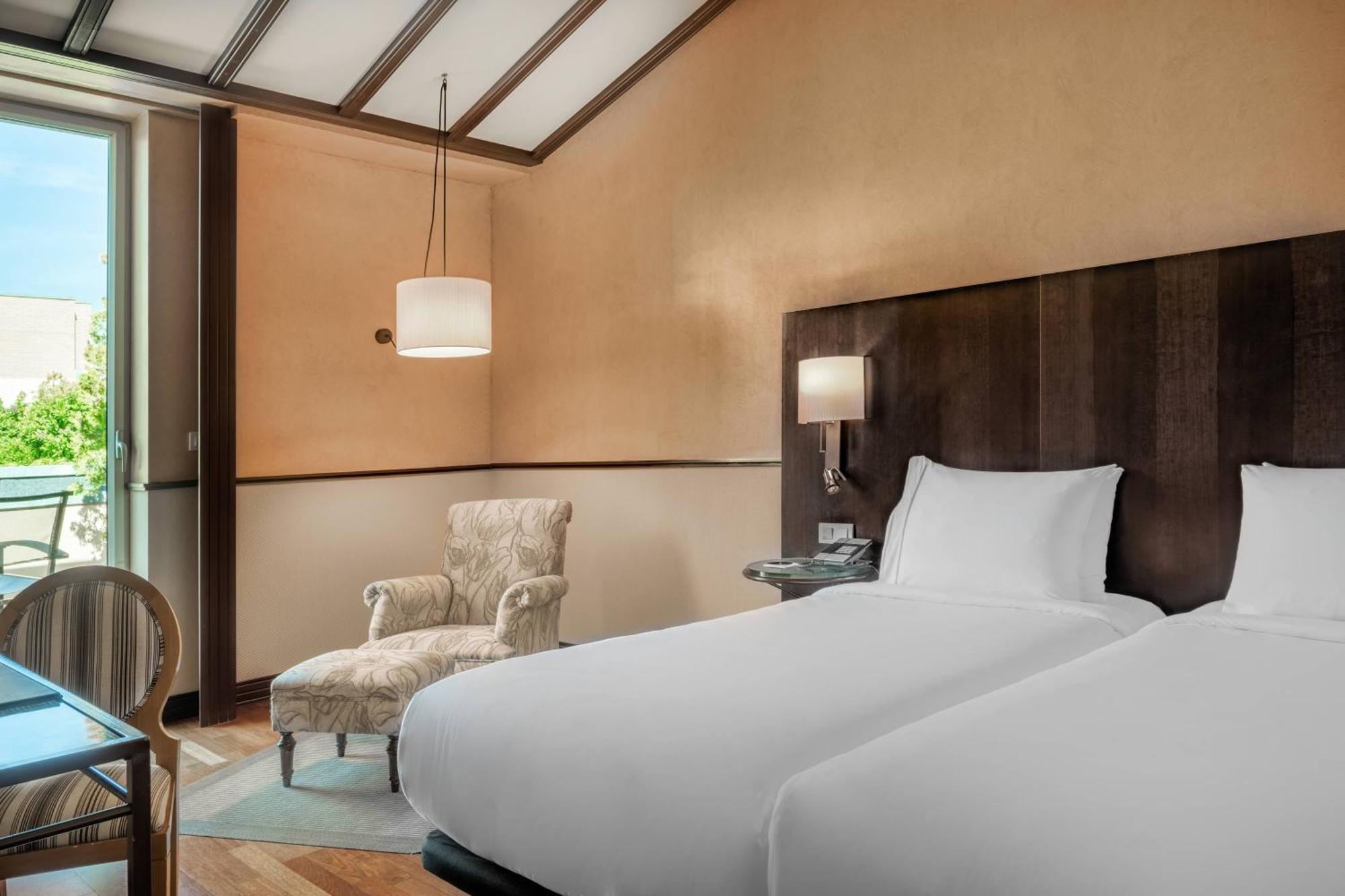 Ac Hotel Ciudad De Tudela By Marriott Экстерьер фото