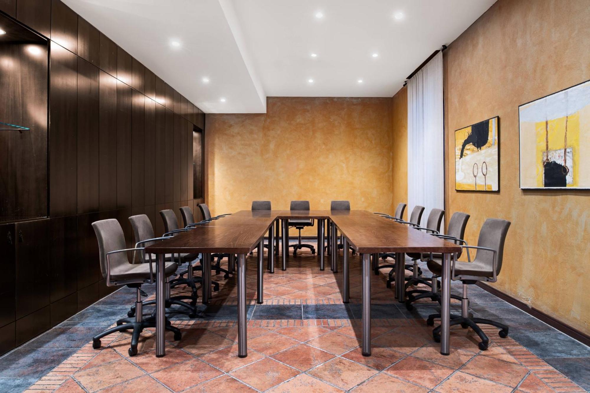 Ac Hotel Ciudad De Tudela By Marriott Экстерьер фото