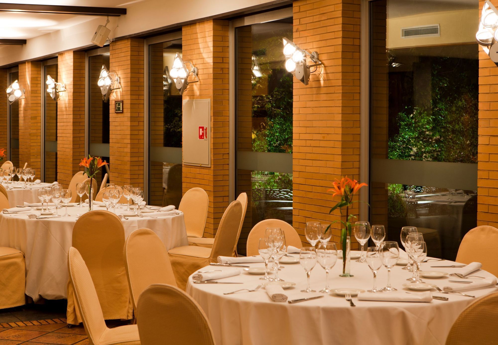 Ac Hotel Ciudad De Tudela By Marriott Экстерьер фото